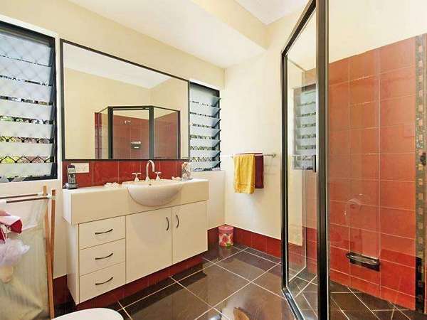 34-36 Windlass Street, Goldsborough - Thumbnail 5