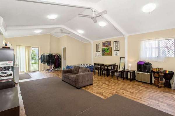 21-23 Goldrush Close, Goldsborough - Thumbnail 8