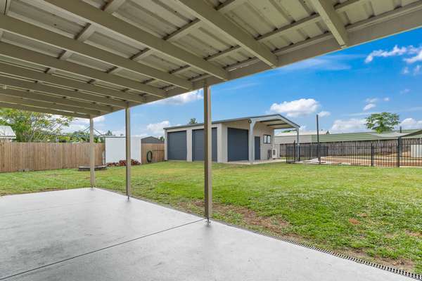 24 Bathurst Drive, Bentley Park - Thumbnail 8