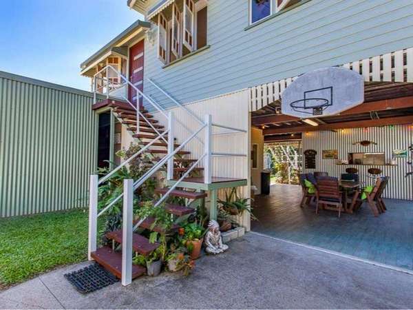 2 Mann Street, Edmonton - Thumbnail 5