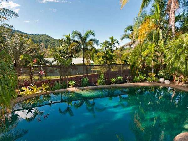 1-3 Sorensen Close, Gordonvale - Thumbnail 2