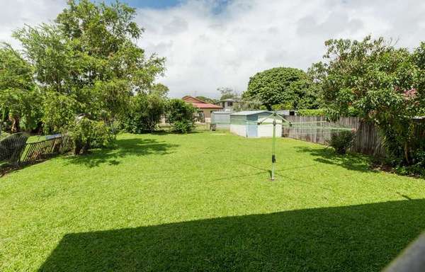 13 Greenwood Street, Gordonvale - Thumbnail 2