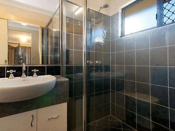 44 Leftwich Street, White Rock - Thumbnail 6