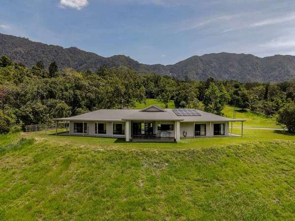 576 Papacek Access, Little Mulgrave - Thumbnail 2