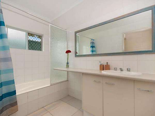 14 Trafalgar Road, Mount Sheridan - Thumbnail 8