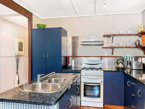 27 Cleland Street, Gordonvale - Thumbnail 4