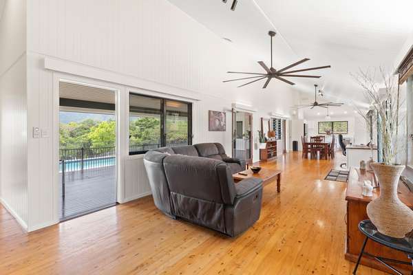 25-27 Windlass Street, Goldsborough - Thumbnail 4
