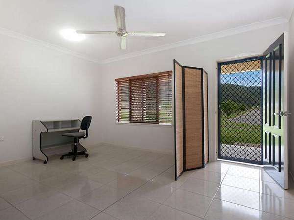 16 Charlton Street, Gordonvale - Thumbnail 5