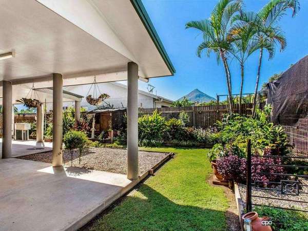15 Dall'Alba Close, Gordonvale - Thumbnail 2