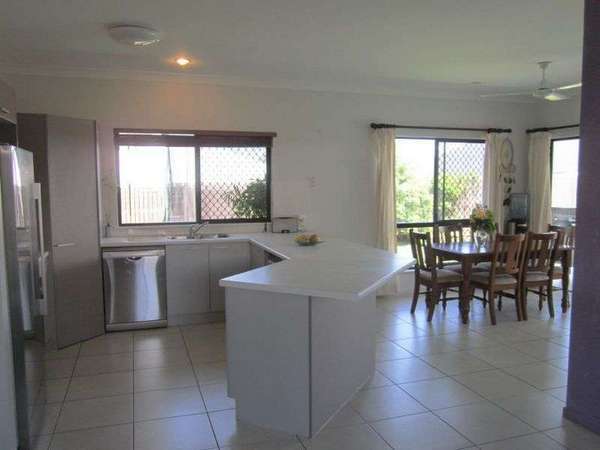 7 Amadio Close, Gordonvale - Thumbnail 4