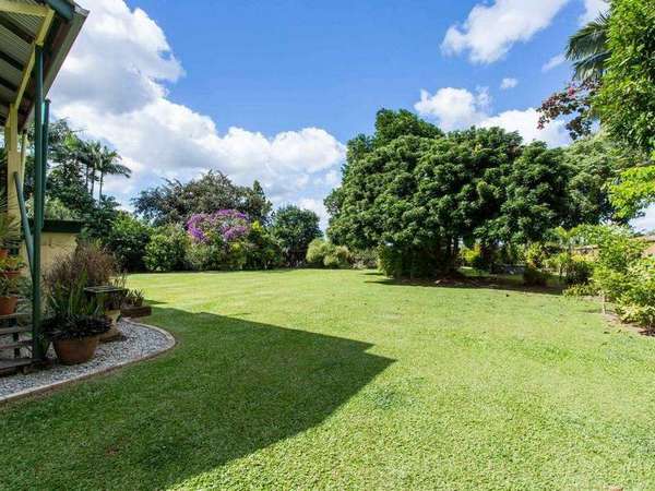 11 Bartle Frere Road, Mirriwinni - Thumbnail 4