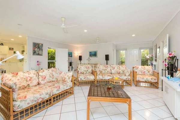 25 Sassafras Street, Bramston Beach - Thumbnail 3