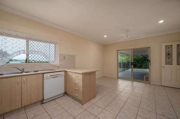 5-7 Licence Street, Goldsborough - Thumbnail 5