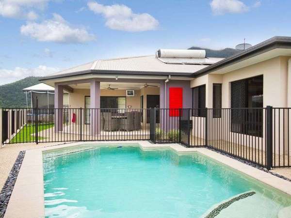 18 Sandover Close, Bentley Park - Thumbnail 2