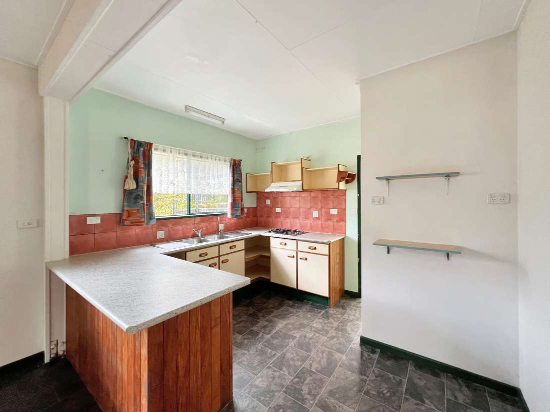 60 RIVER ROAD, Millstream - Thumbnail 4