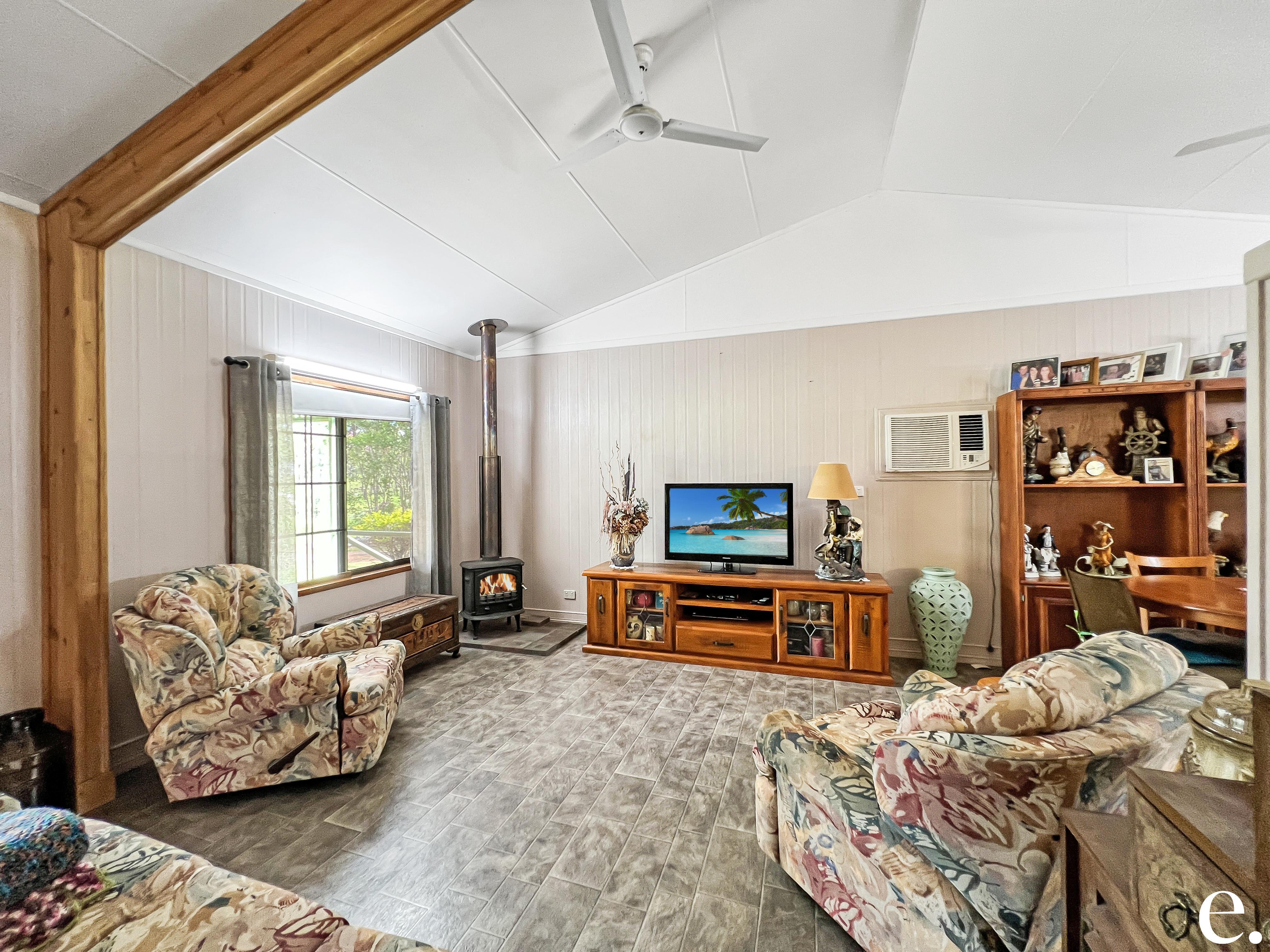 27 Agate Street, Mount Garnet - Thumbnail 7