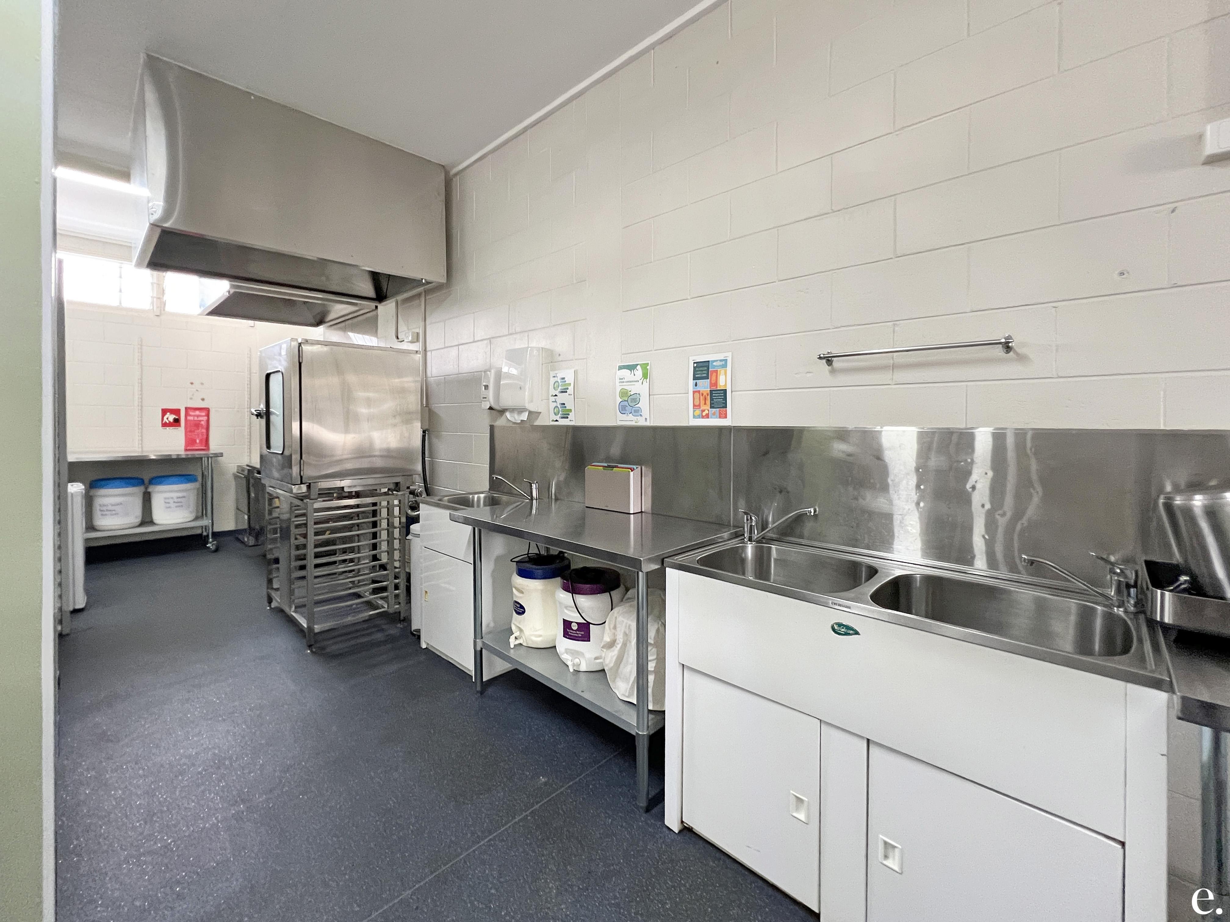 13-15 Garnet Street, Mount Garnet - Thumbnail 7