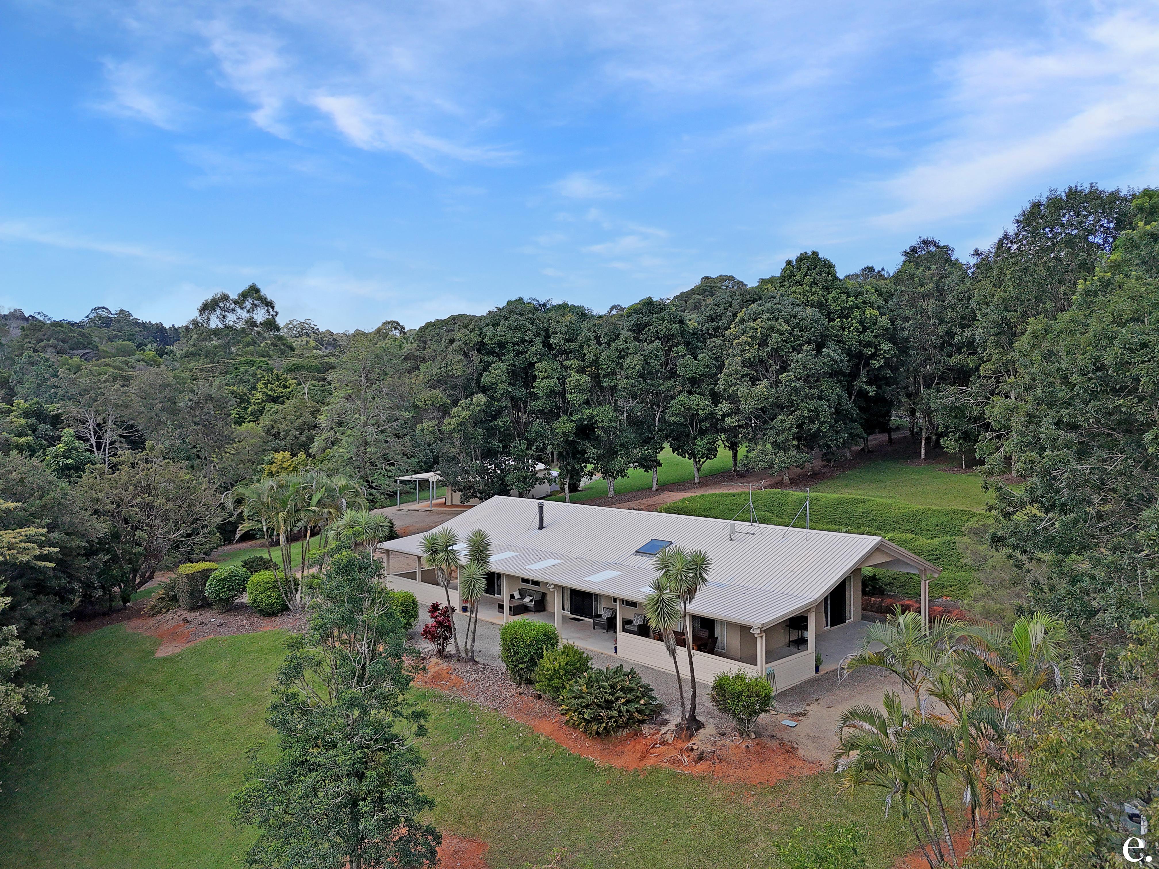 12 Fern Tree Pocket Road, Ravenshoe - Thumbnail 2