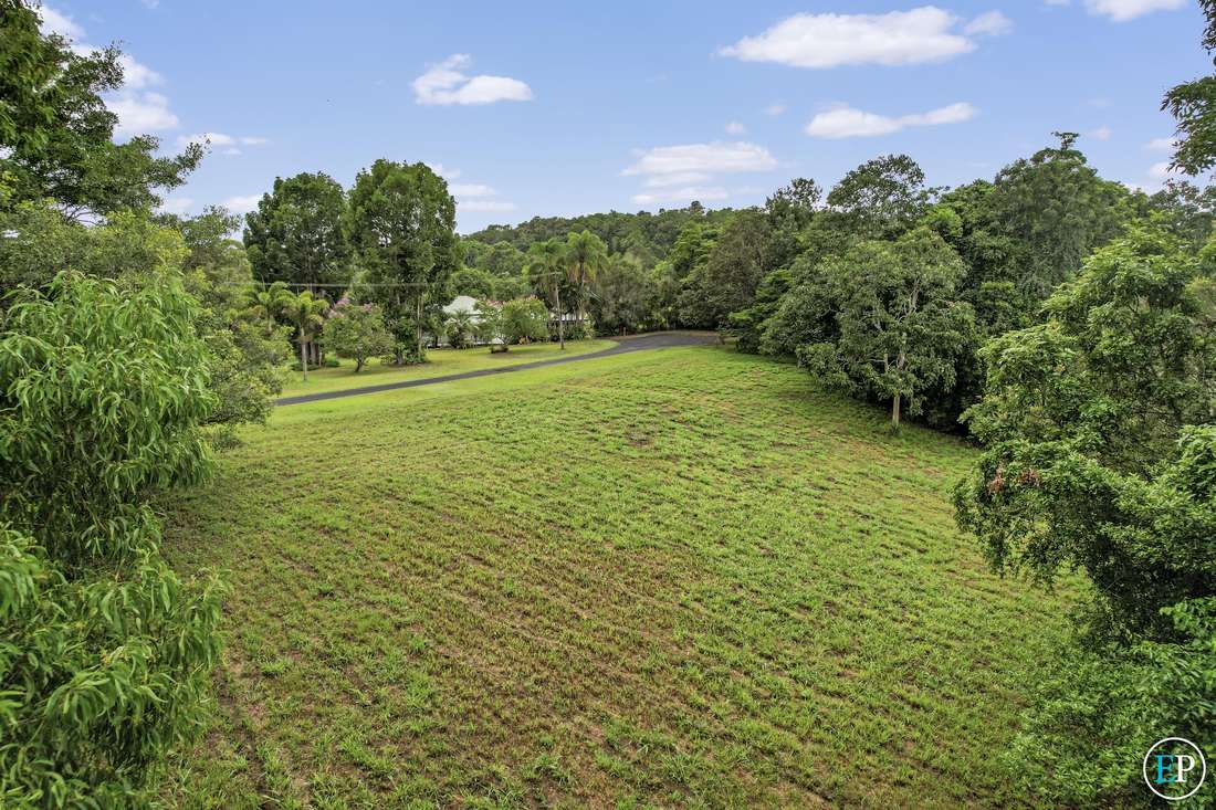 32/32 Mclean Ridge, Lake Barrine - Thumbnail 5