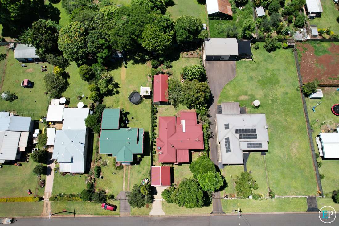 9 Gibson Street, Atherton - Thumbnail 2