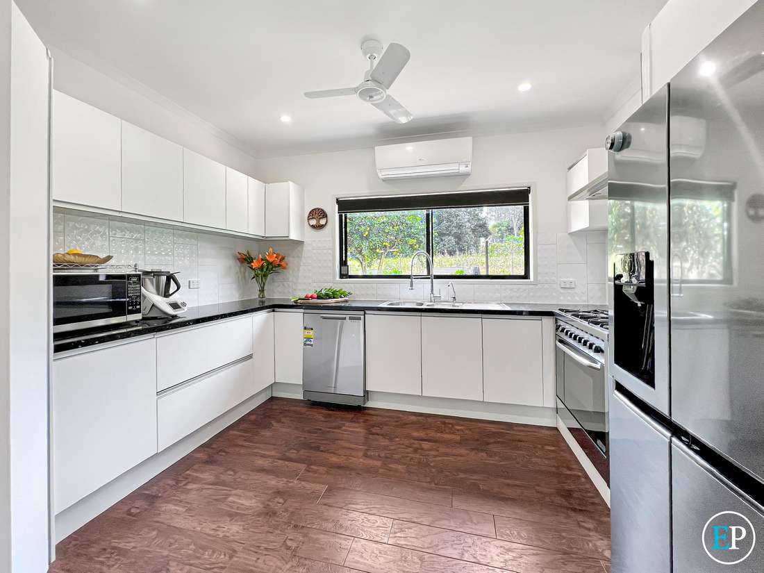 23 Lilybrook Lane, Malanda - Thumbnail 8