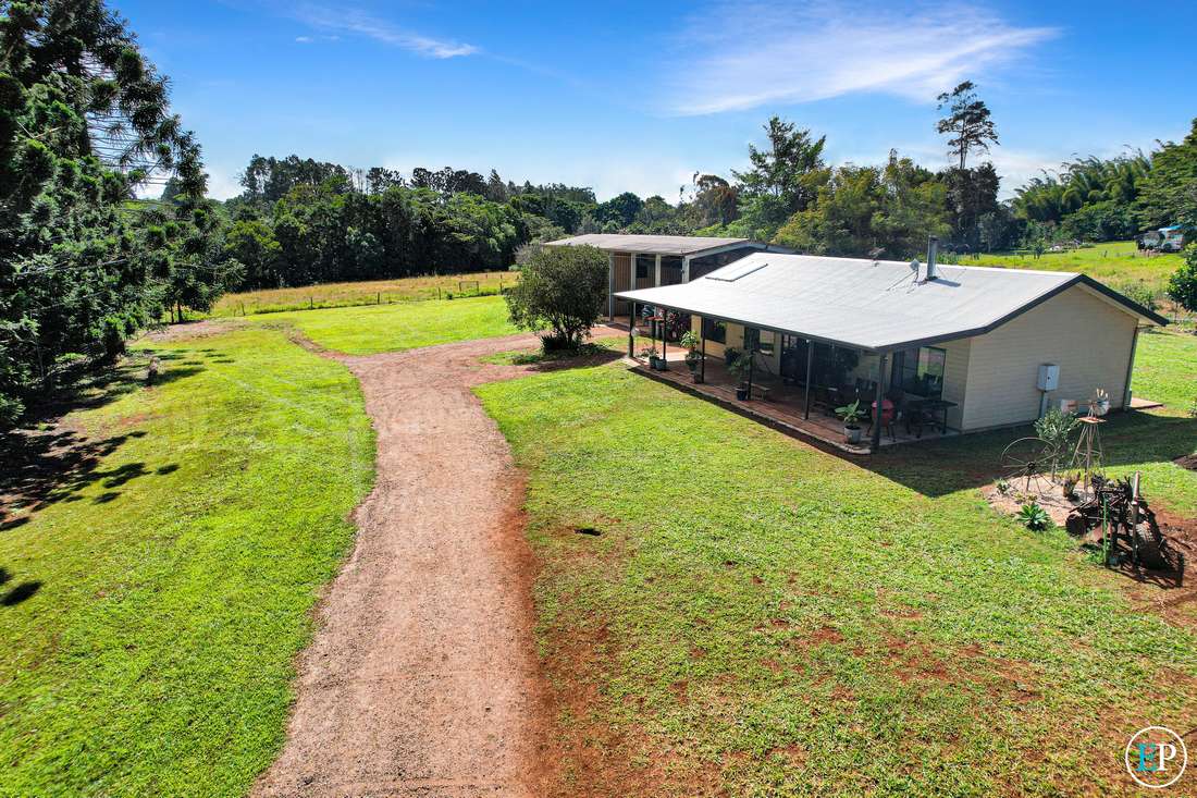 23 Lilybrook Lane, Malanda - Thumbnail 3