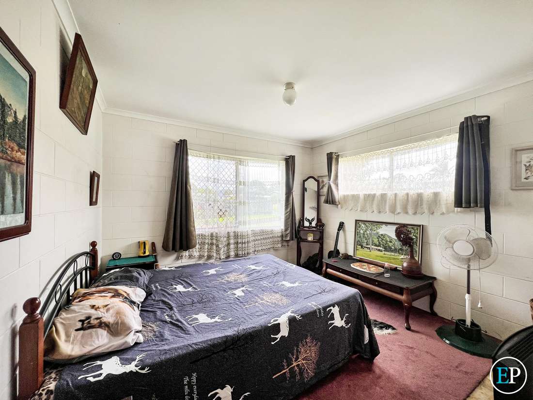 2 Larkin Close, Atherton - Thumbnail 6
