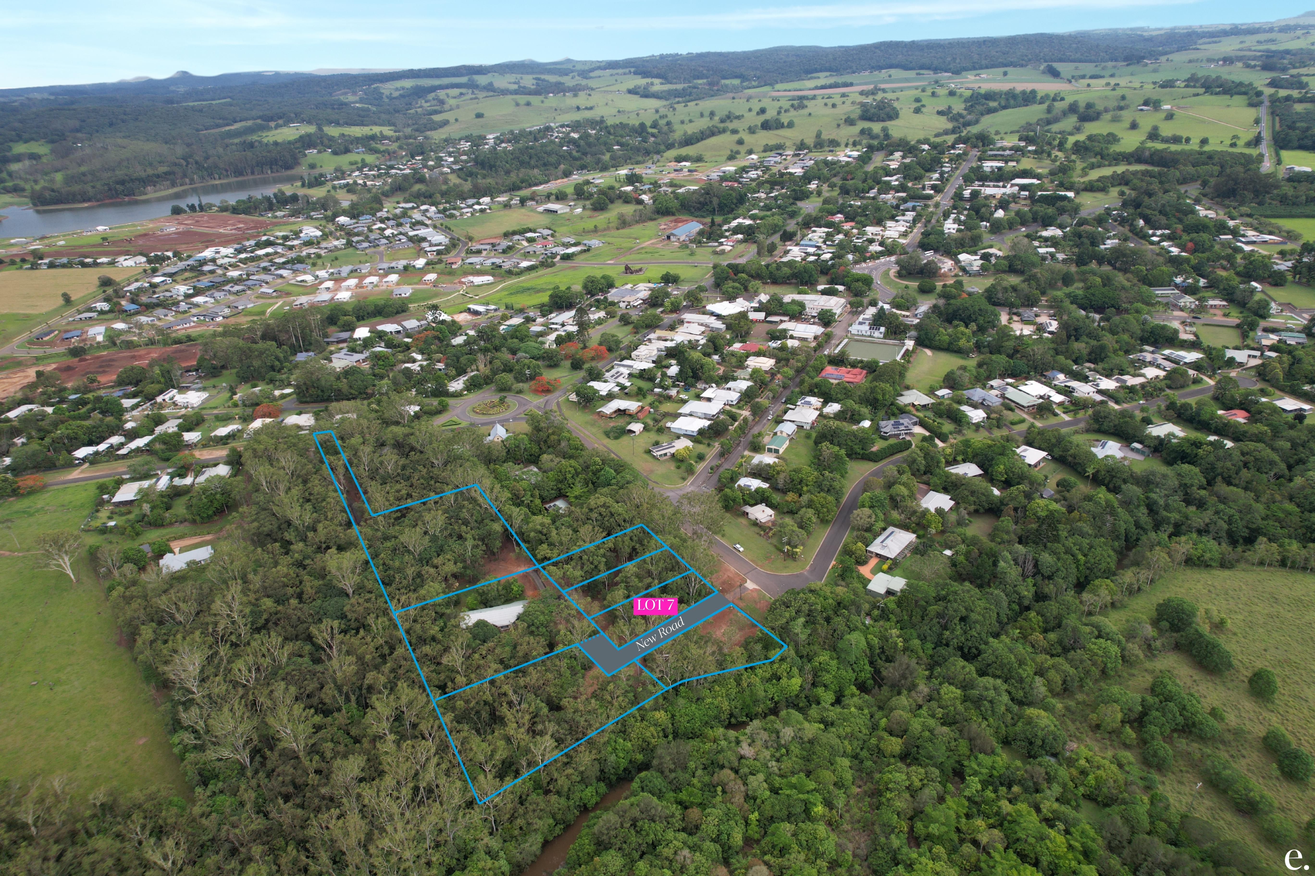 7/3 Penda Street, Yungaburra - Thumbnail 2