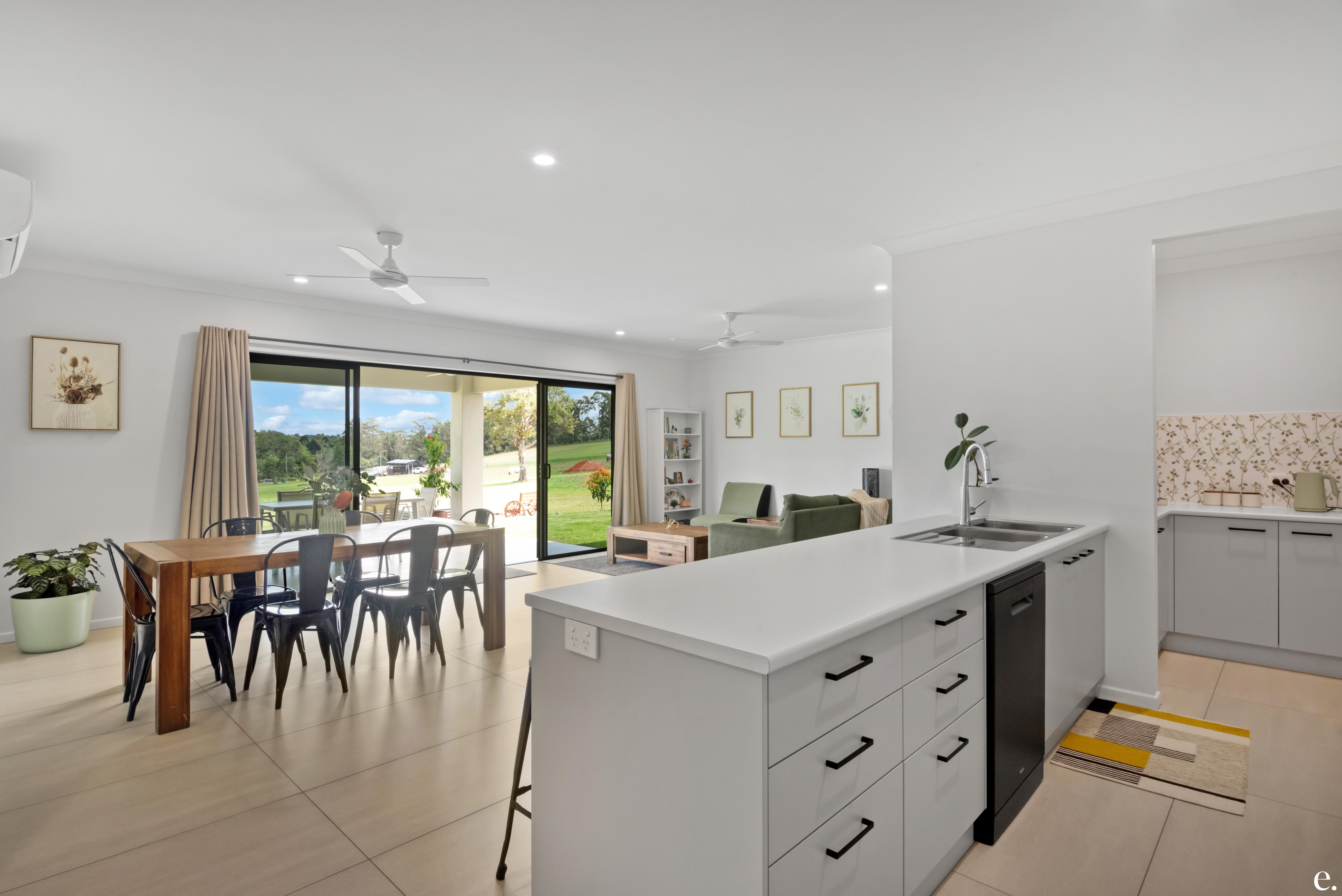 19 Eccles Road, Malanda - Thumbnail 7