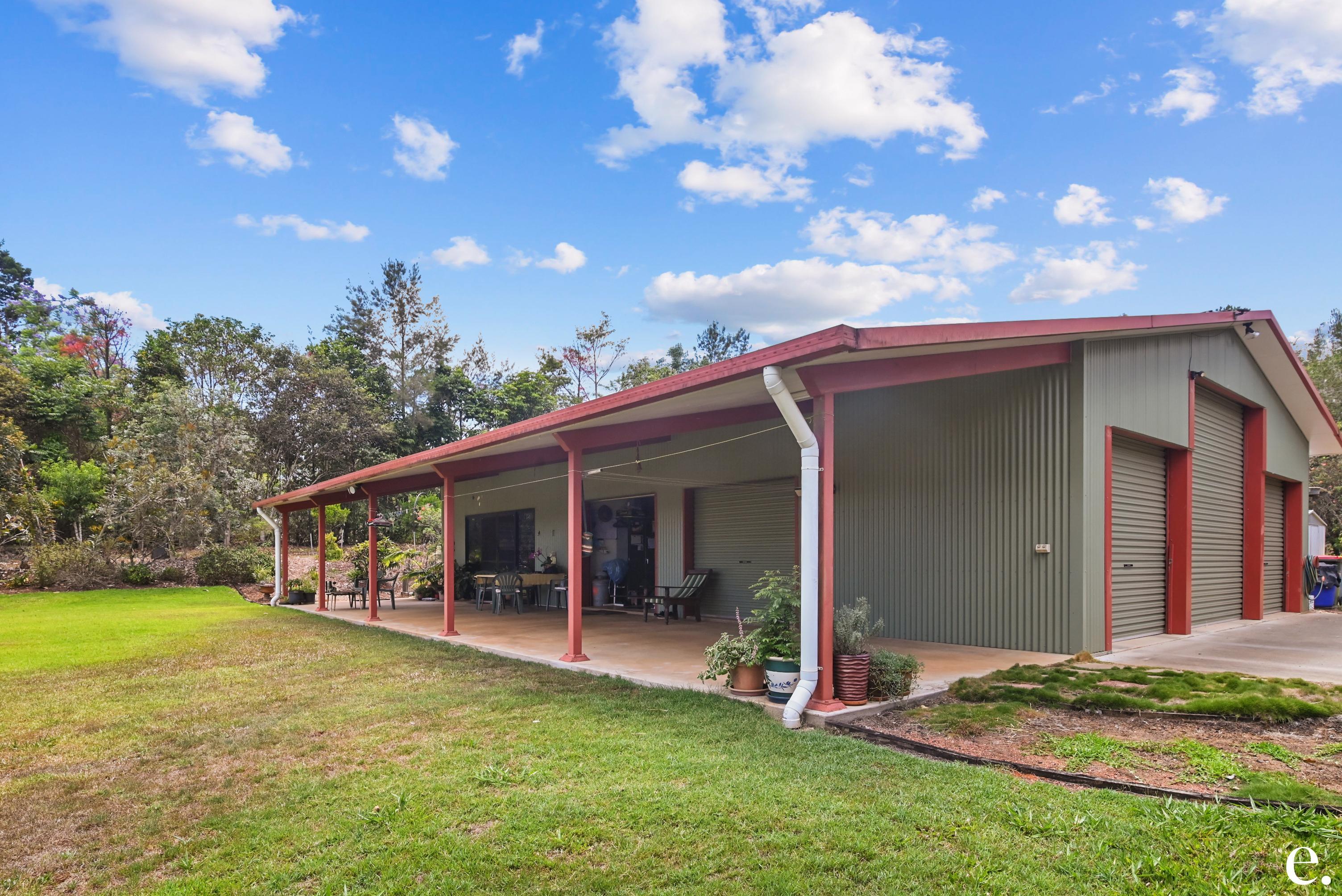 29 Imrie Close, Lake Eacham - Thumbnail 3