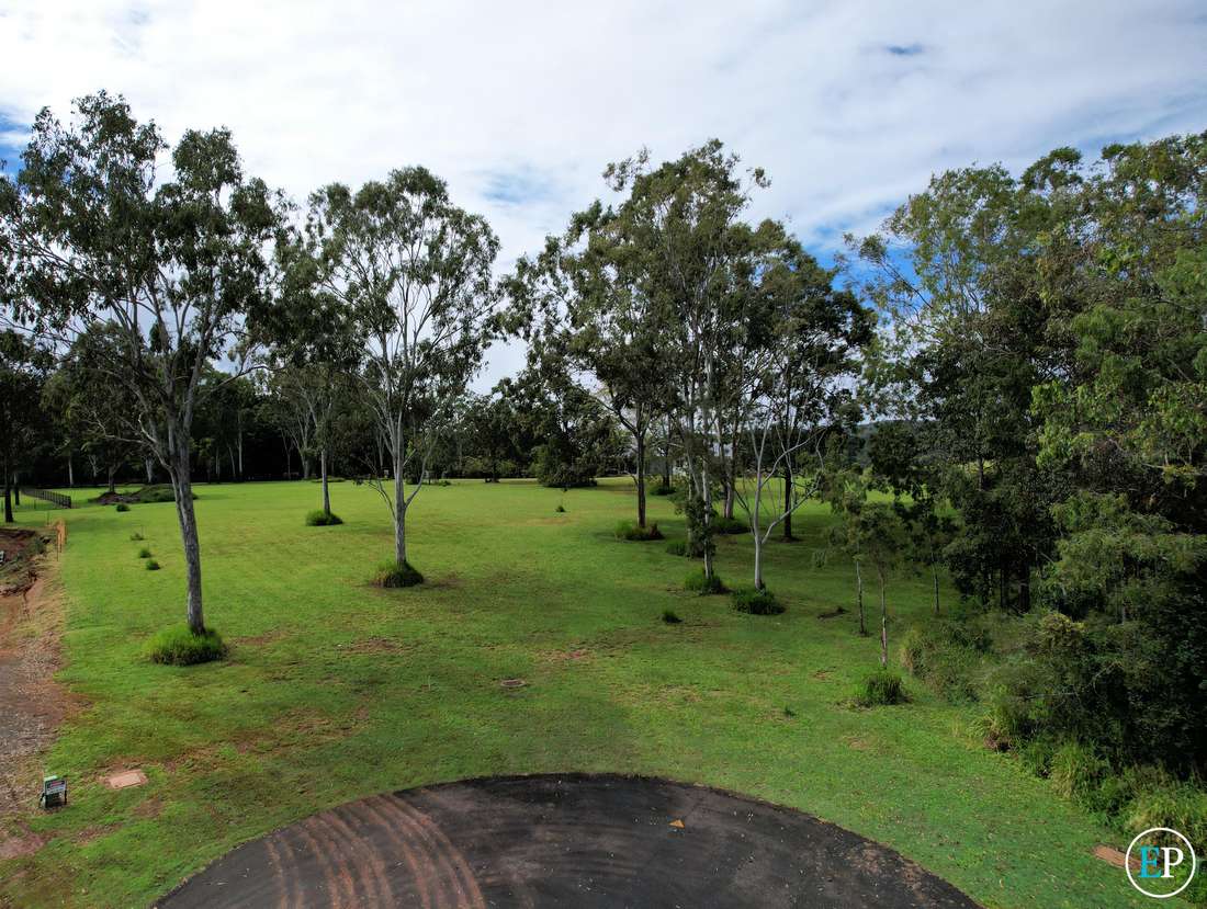 2 Tinney Close, Barrine - Thumbnail 2