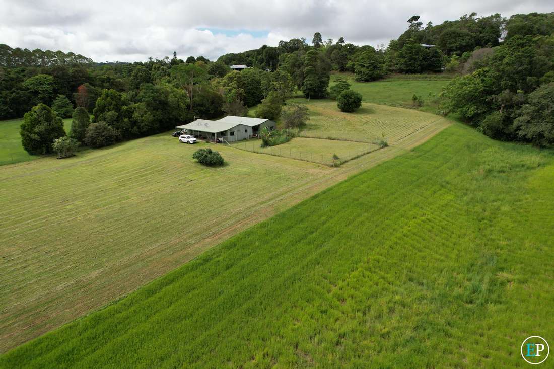 9 Andrews Road, Barrine - Thumbnail 7