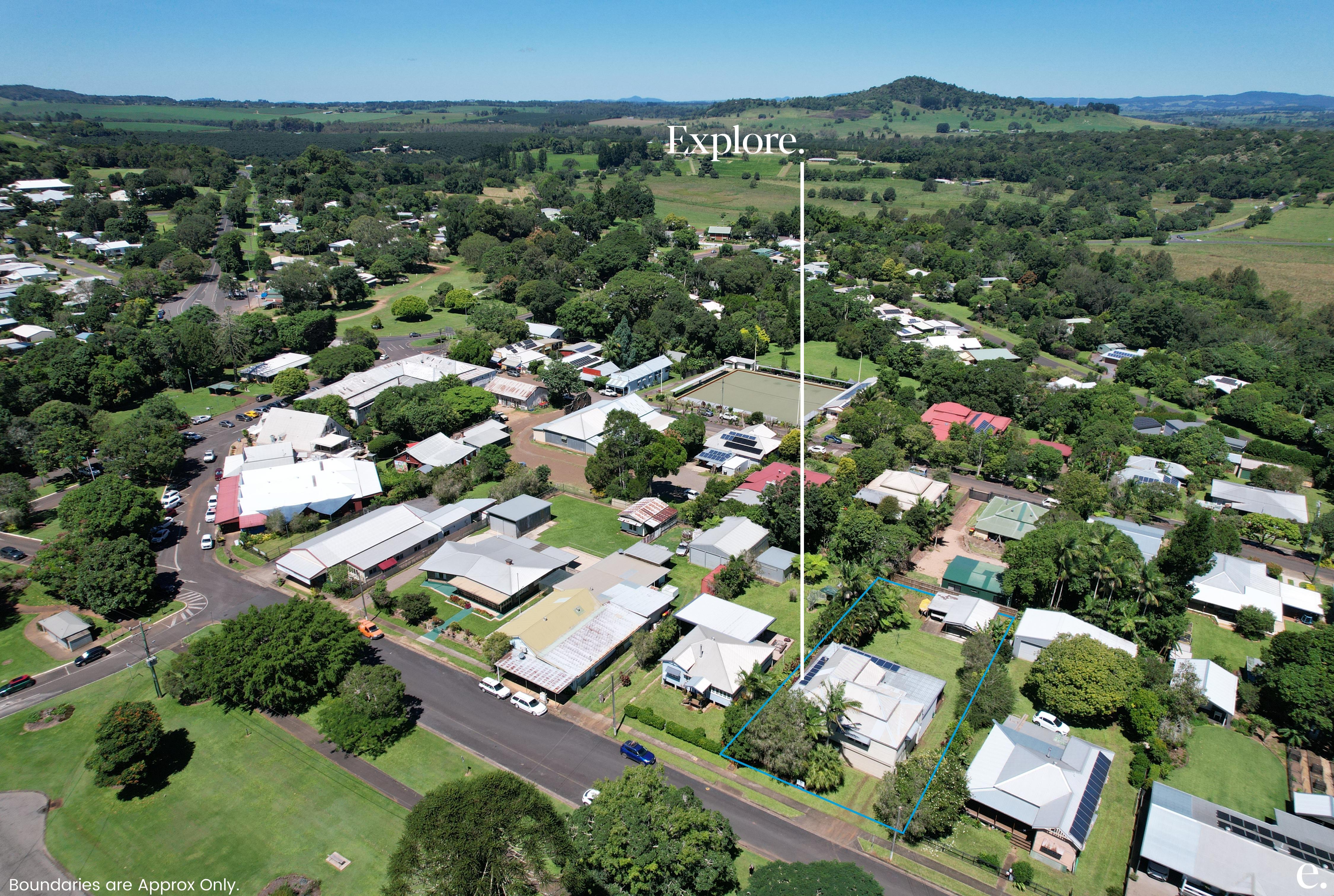 10 Eacham Road, Yungaburra - Thumbnail 2