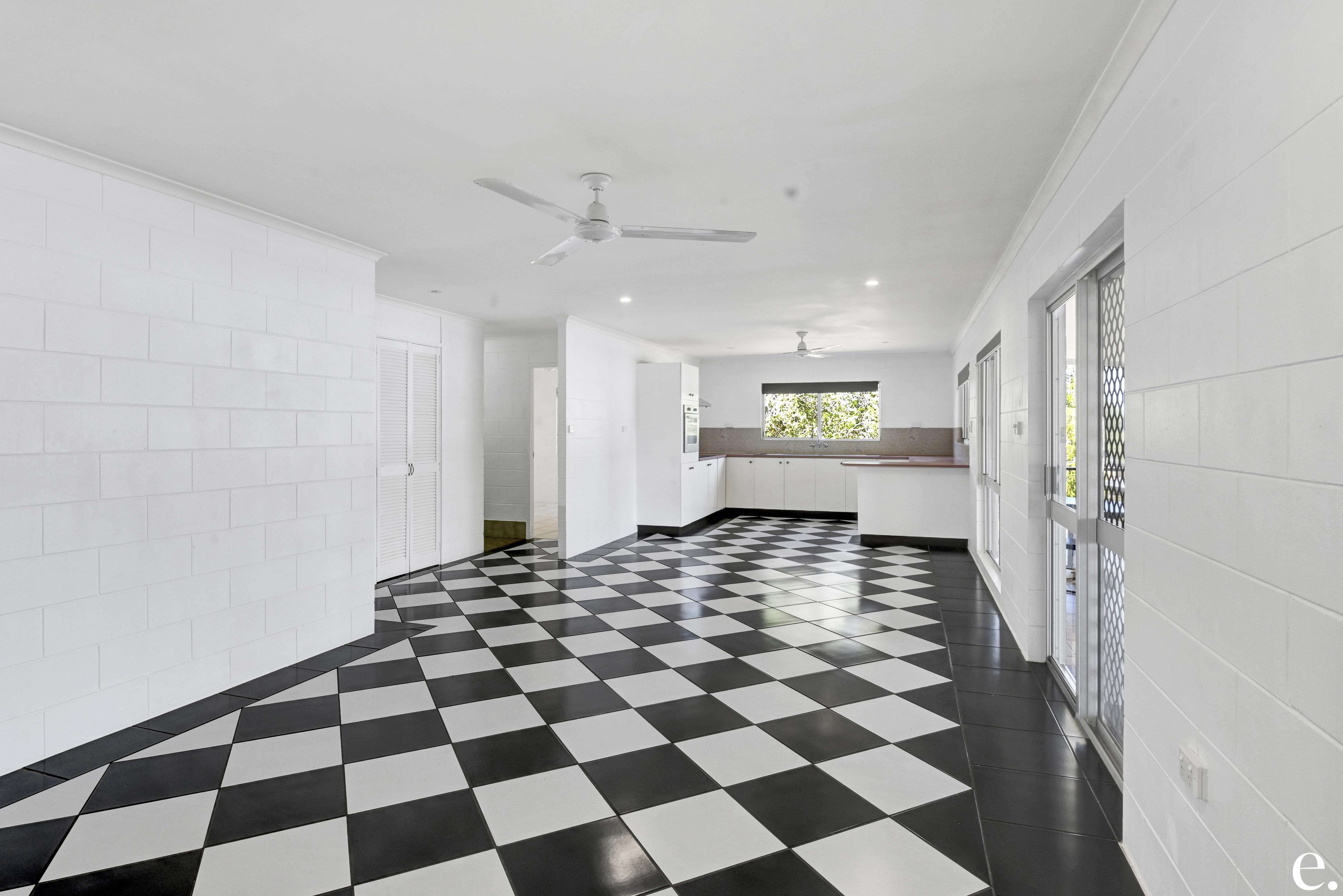 45 Oleander Drive, Yungaburra - Thumbnail 4