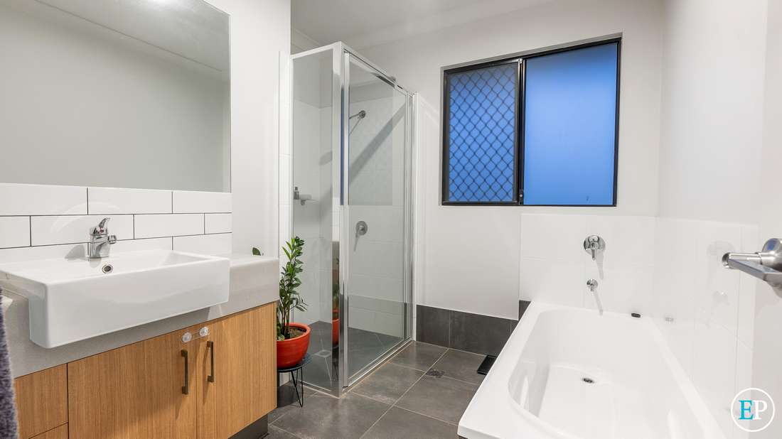 6 Barlow Close, Tolga - Thumbnail 5