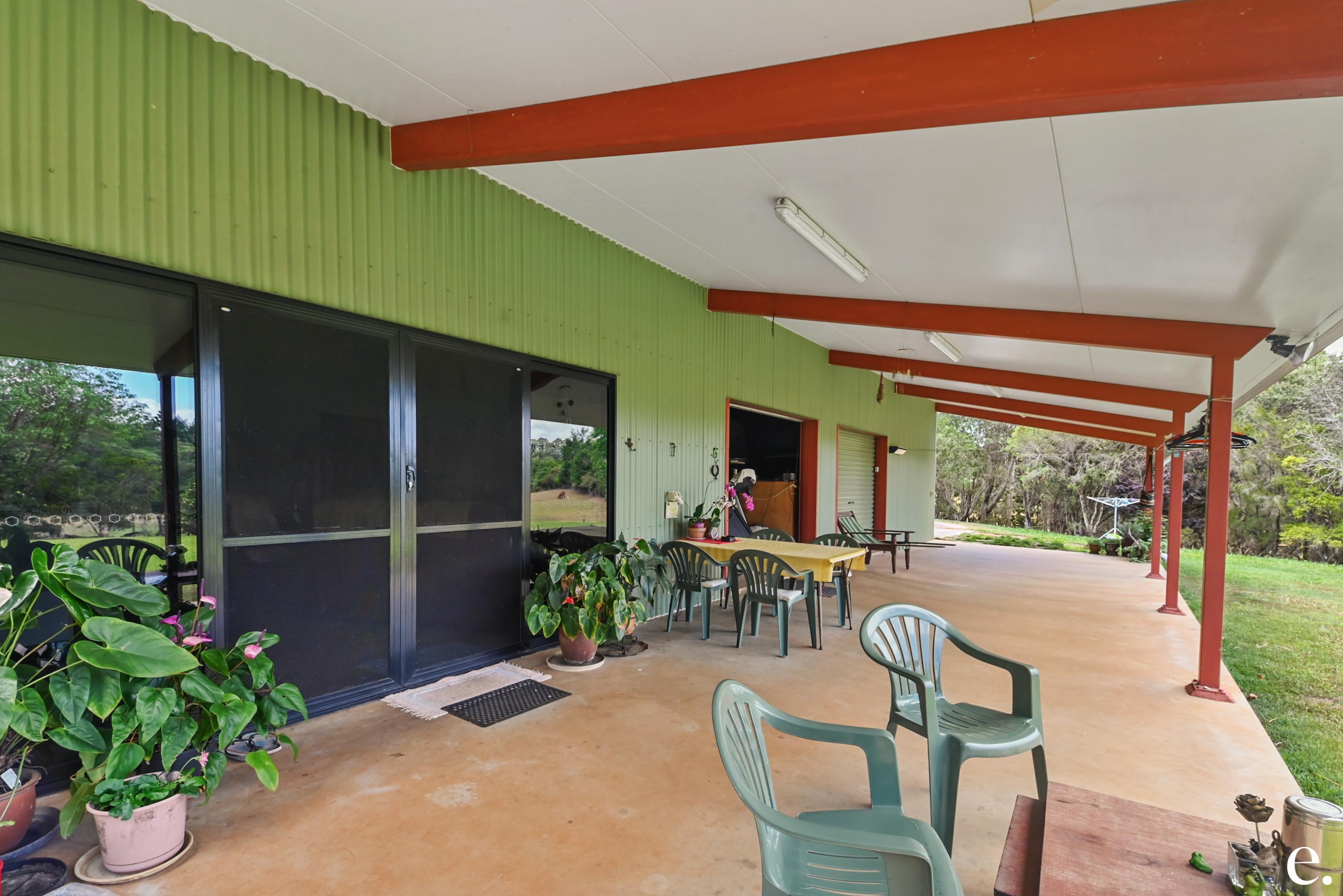 29 Imrie Close, Lake Eacham - Thumbnail 8