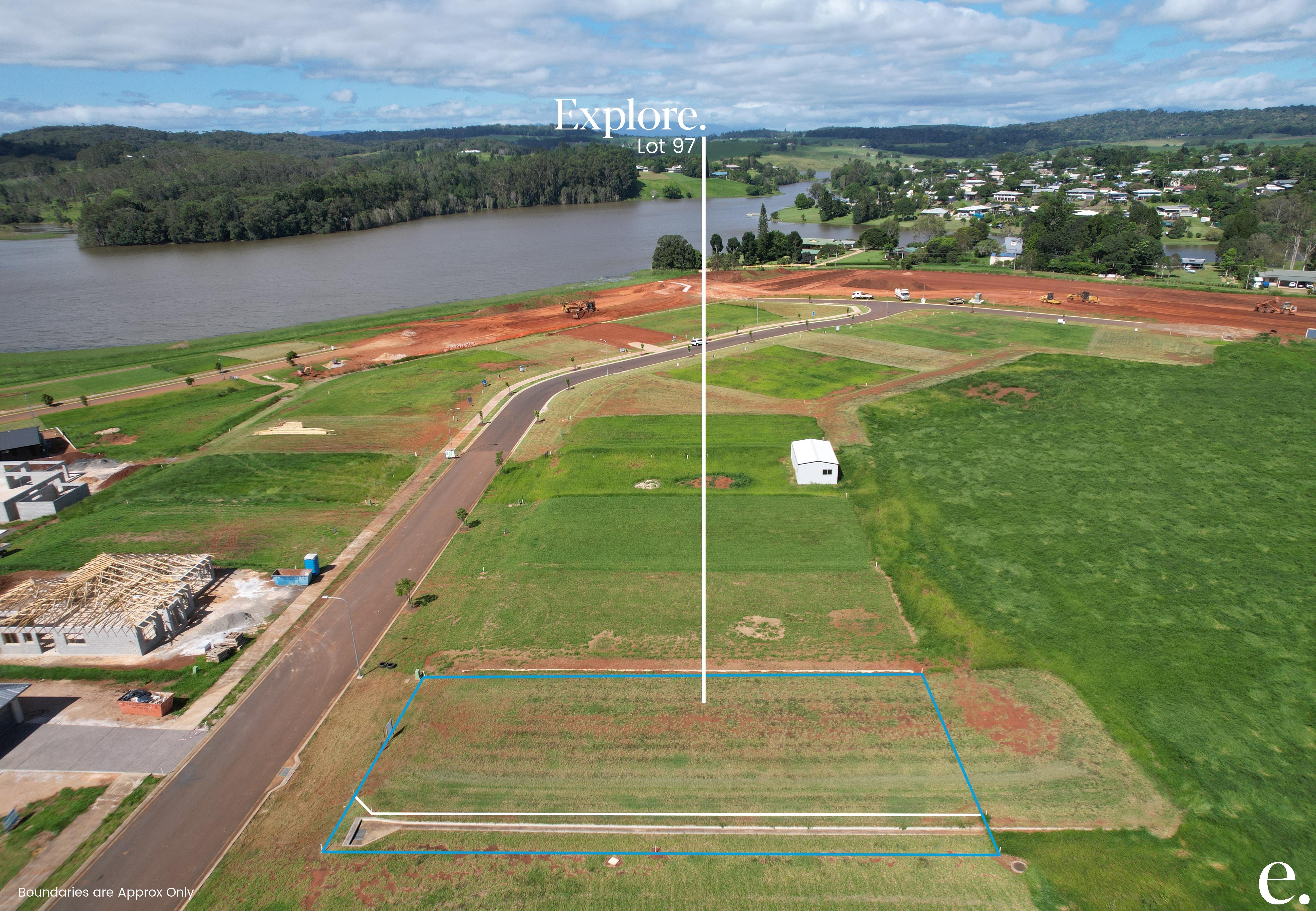 97/4 Lakefront Boulevard, Yungaburra - Thumbnail 3