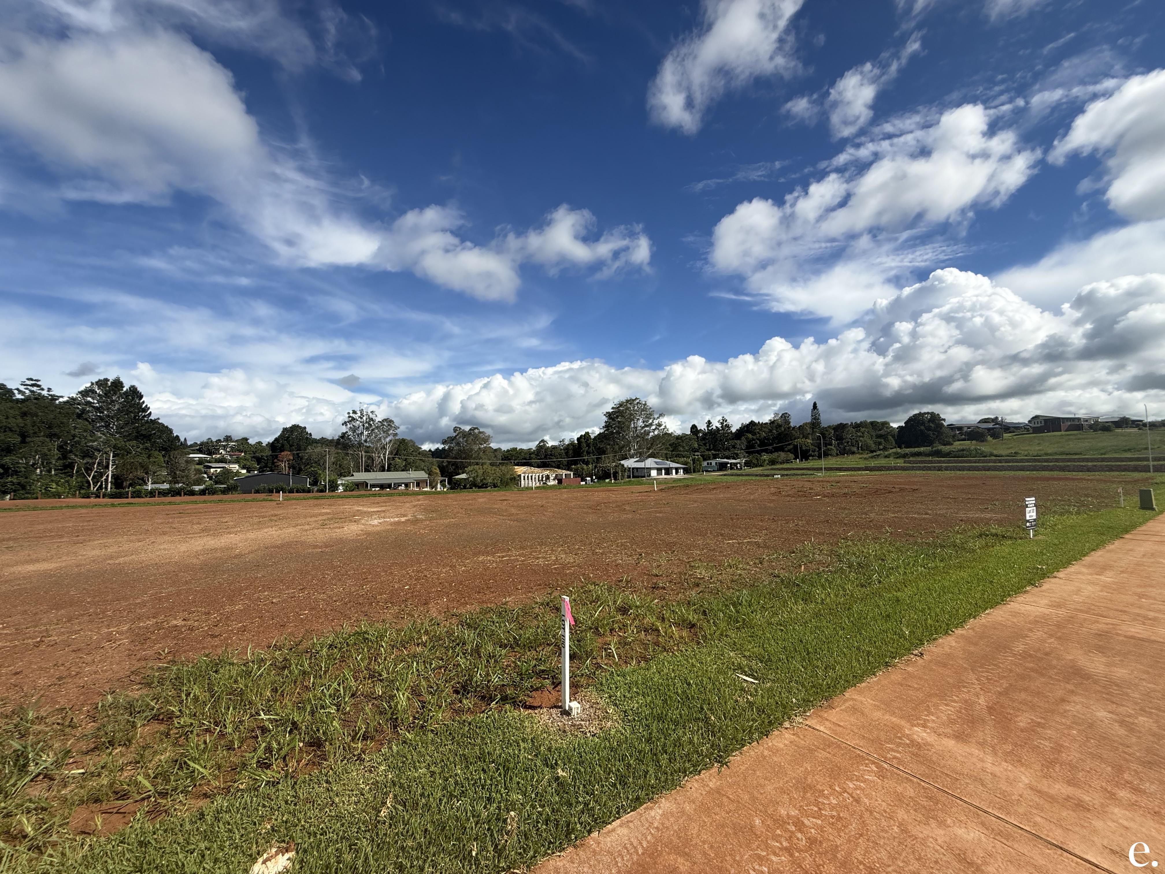 Lakeshore Court, Yungaburra - Thumbnail 3