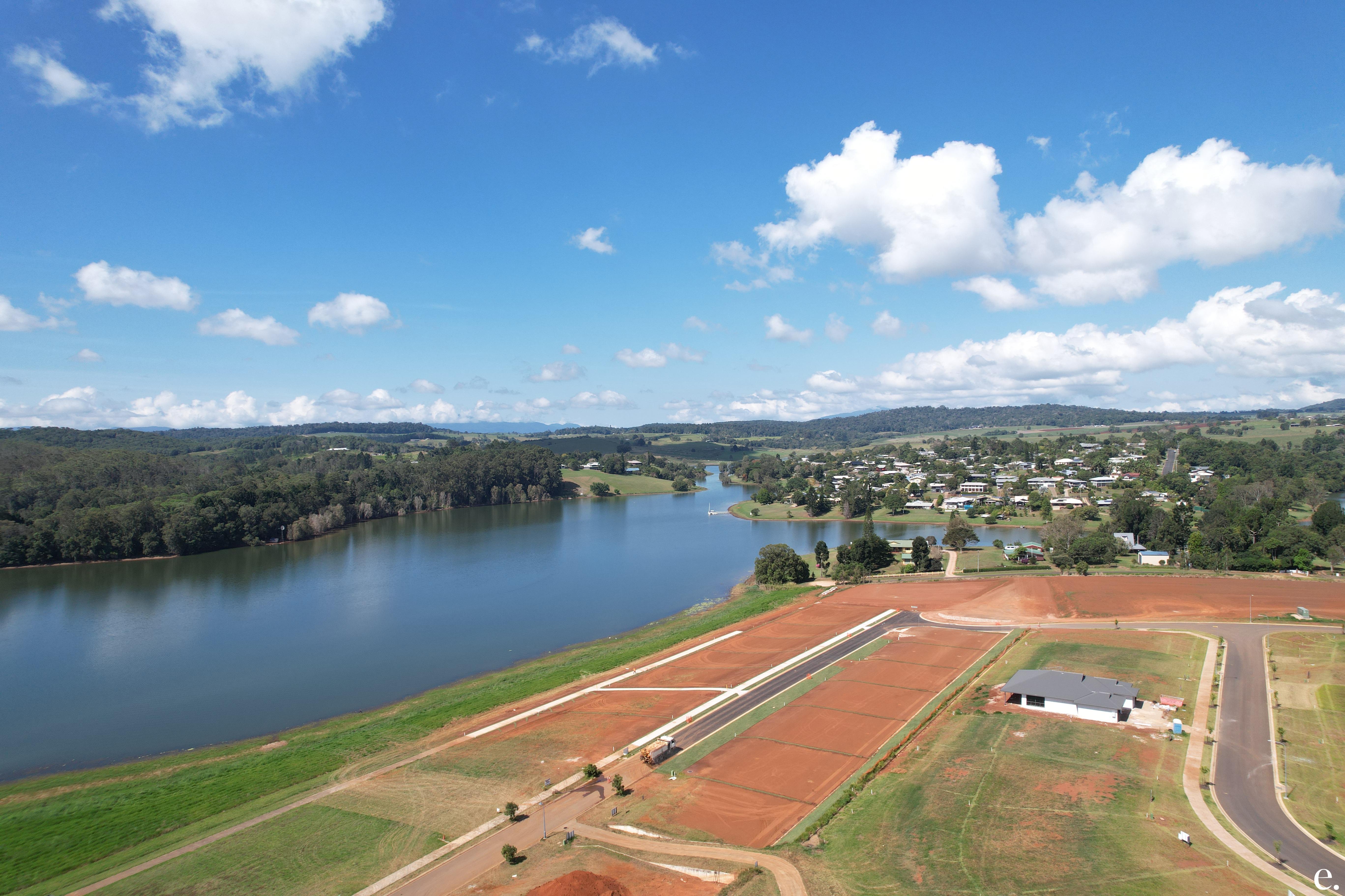 Waterfront Terrace, Yungaburra - Thumbnail 6