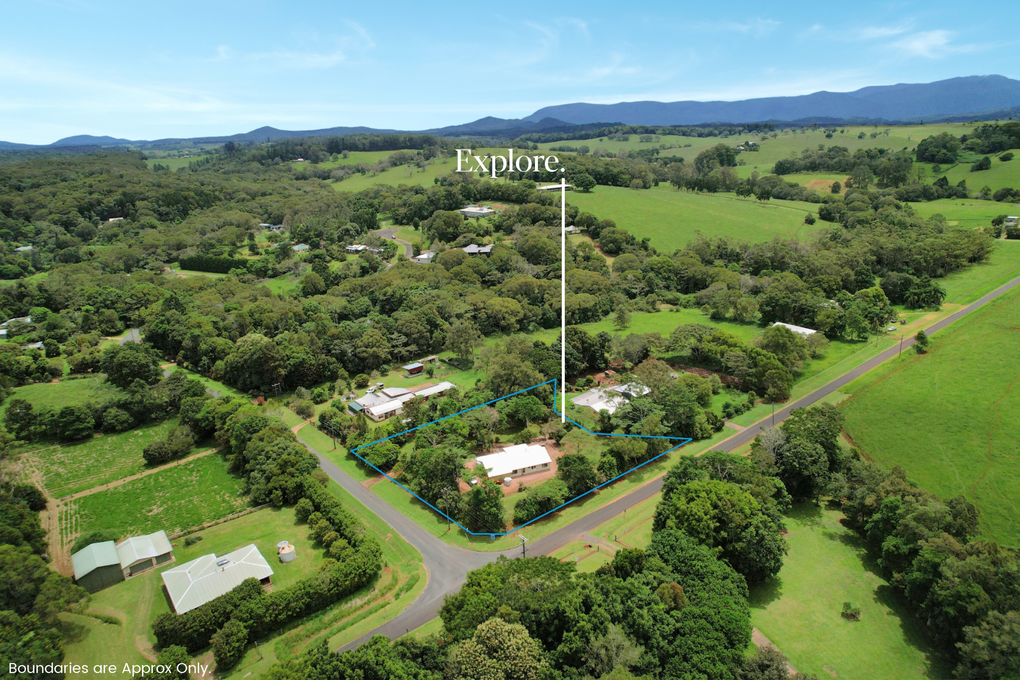 6 Cassowary Close, Lake Eacham - Thumbnail 2