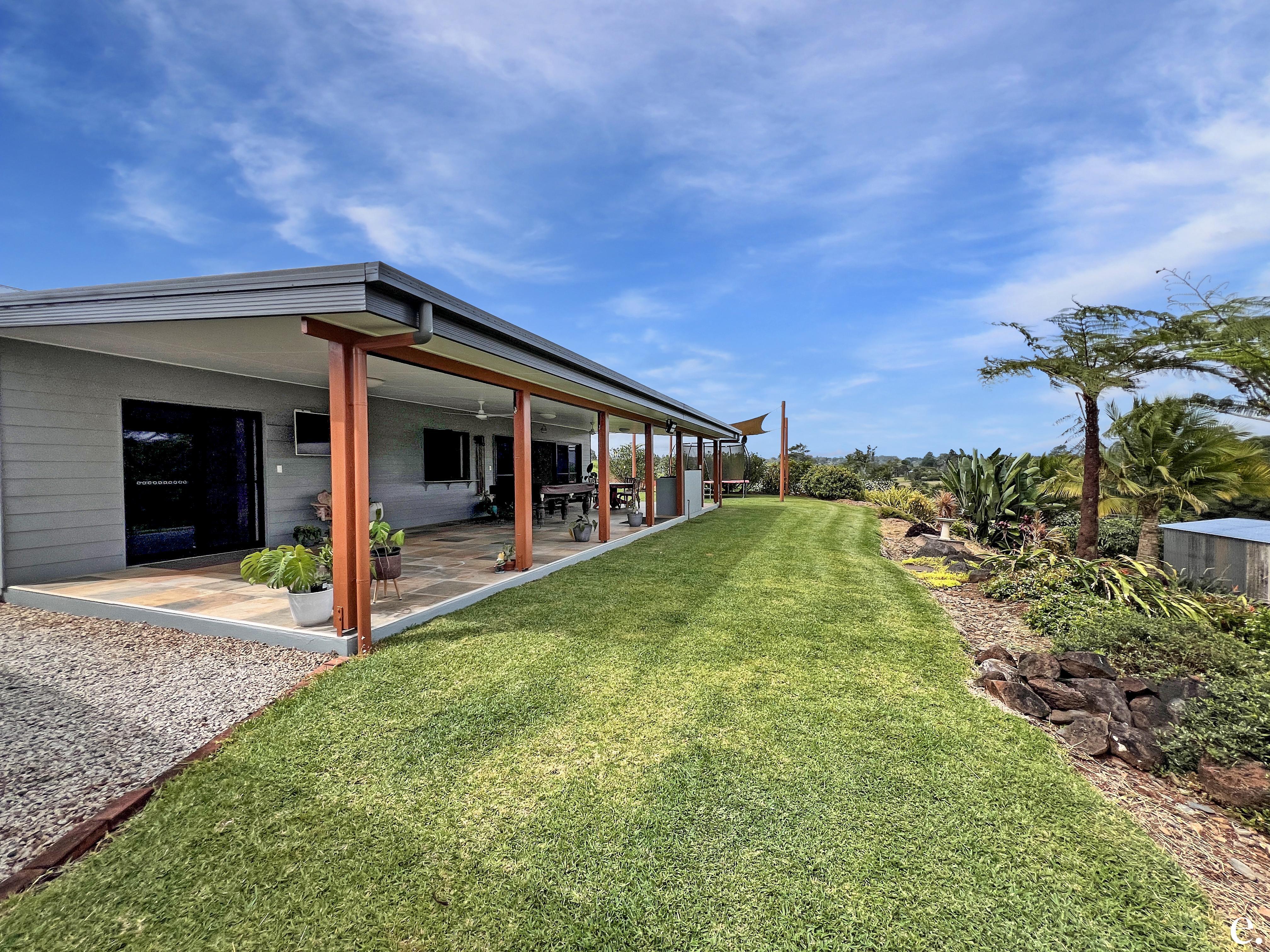 74 Angelita Close, Peeramon - Thumbnail 3