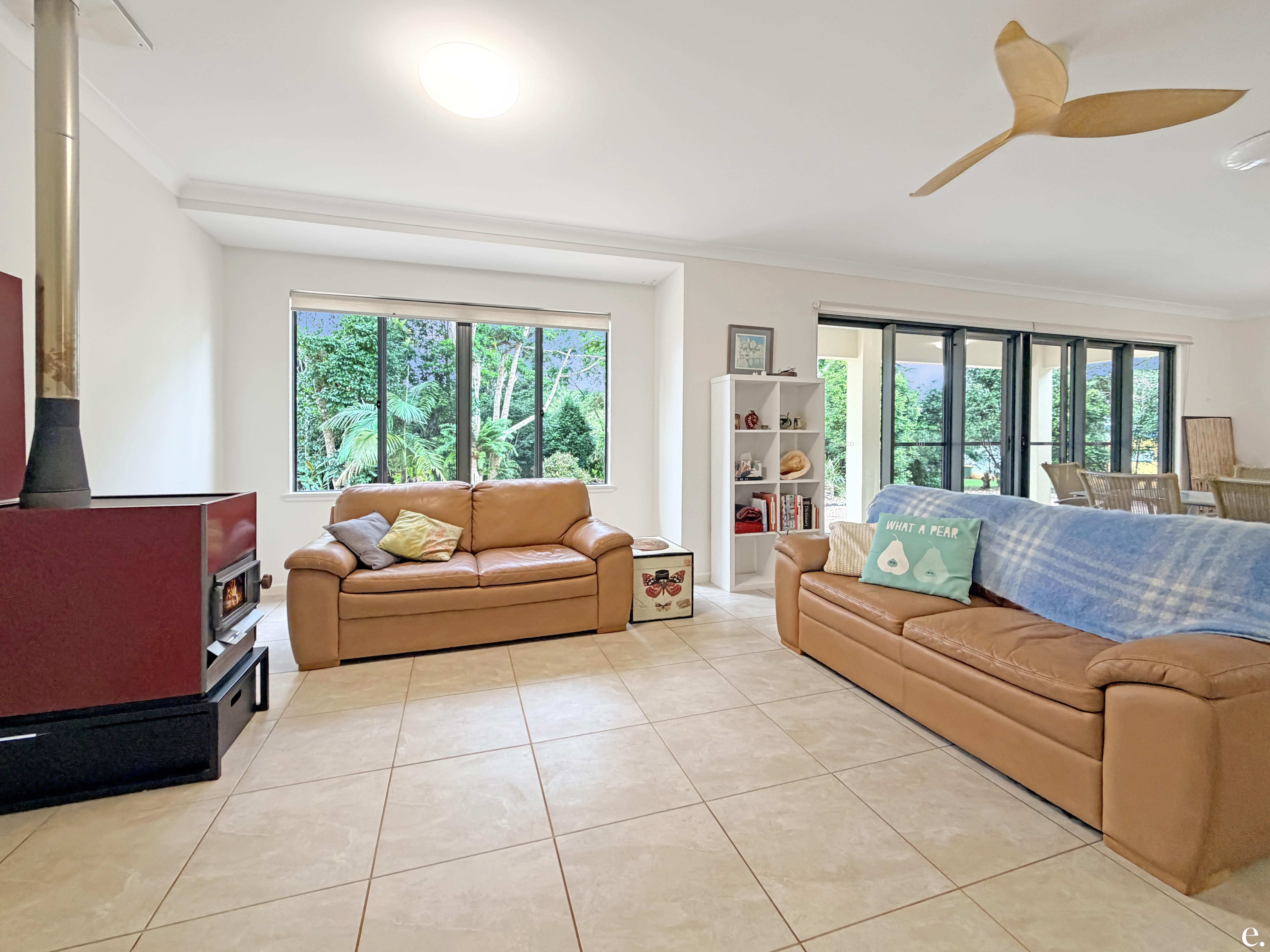 6 Cassowary Close, Lake Eacham - Thumbnail 7