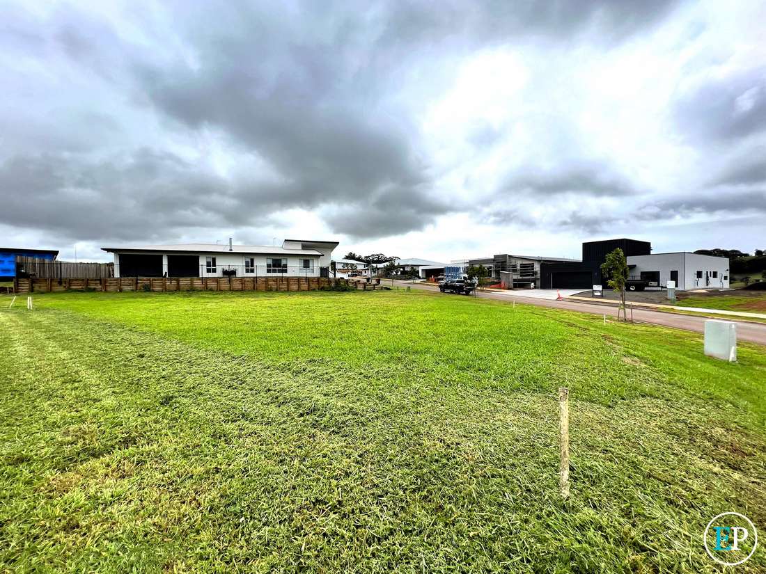 12 Waterfront Terrace, Yungaburra - Thumbnail 6