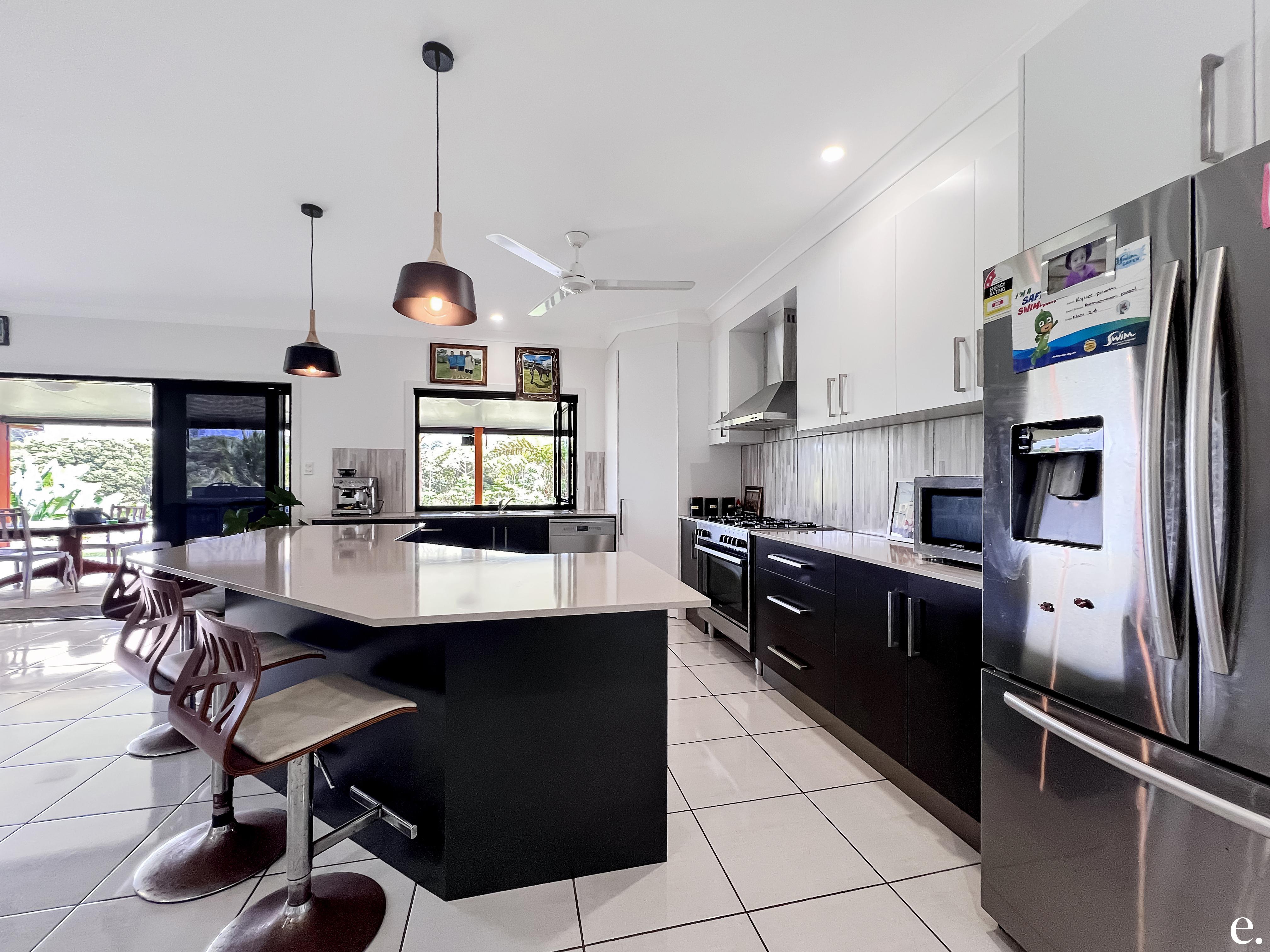 74 Angelita Close, Peeramon - Thumbnail 6