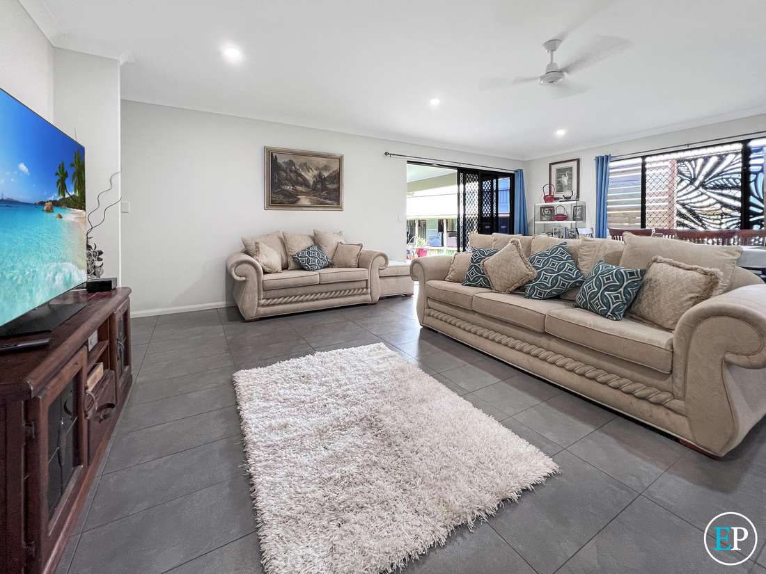 33 Carrington Road, Carrington - Thumbnail 5
