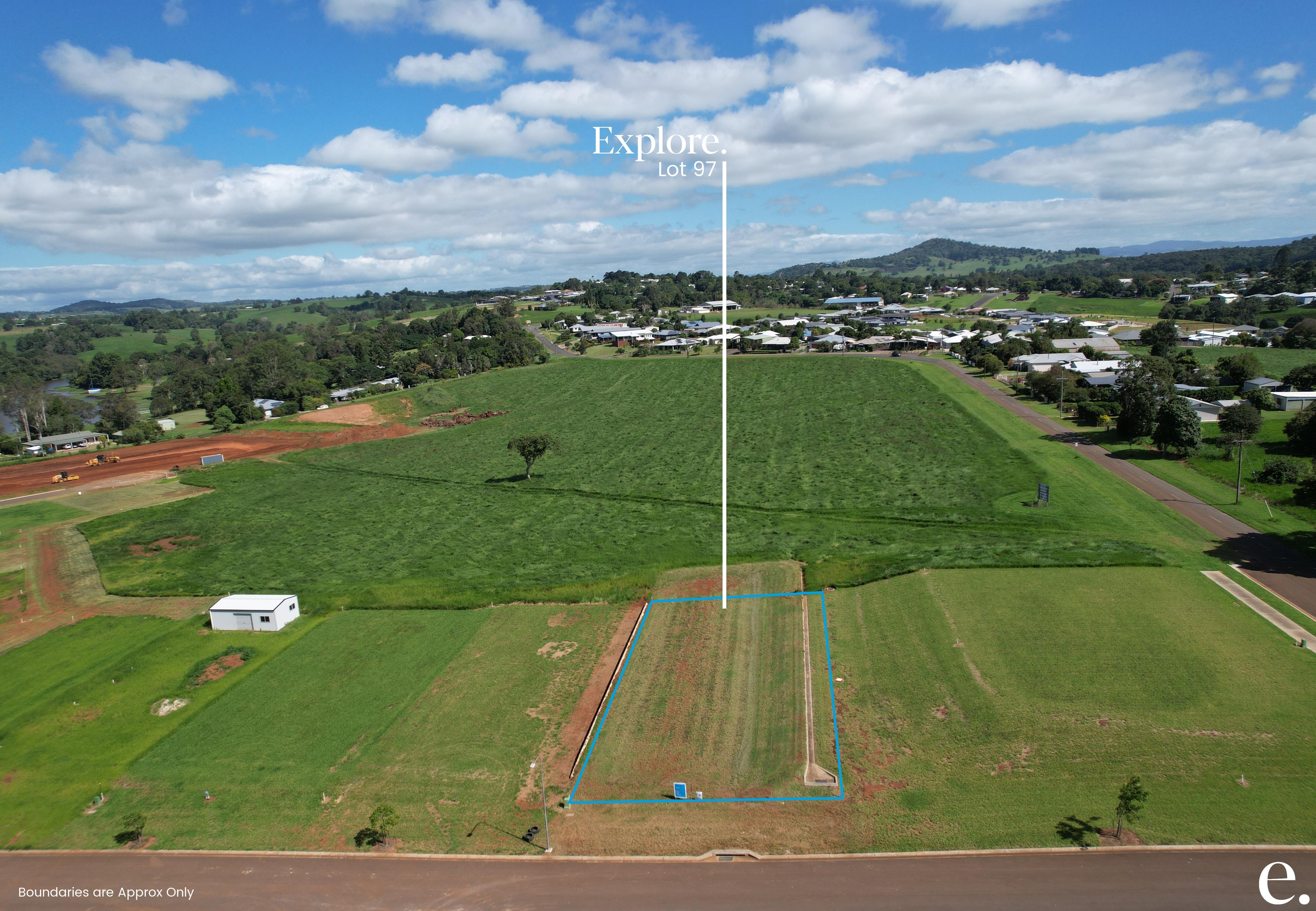 97/4 Lakefront Boulevard, Yungaburra - Thumbnail 4