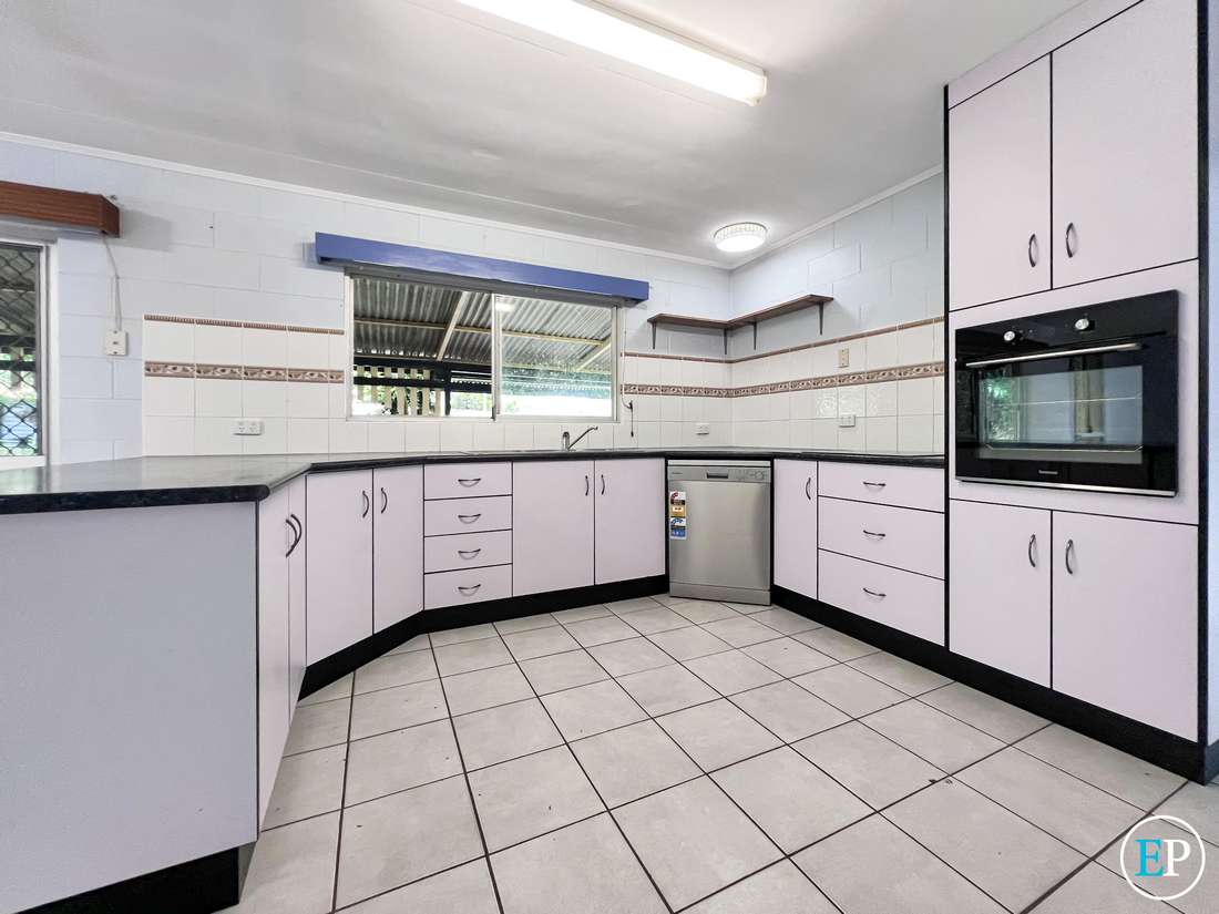 57 Eacham Road, Yungaburra - Thumbnail 4