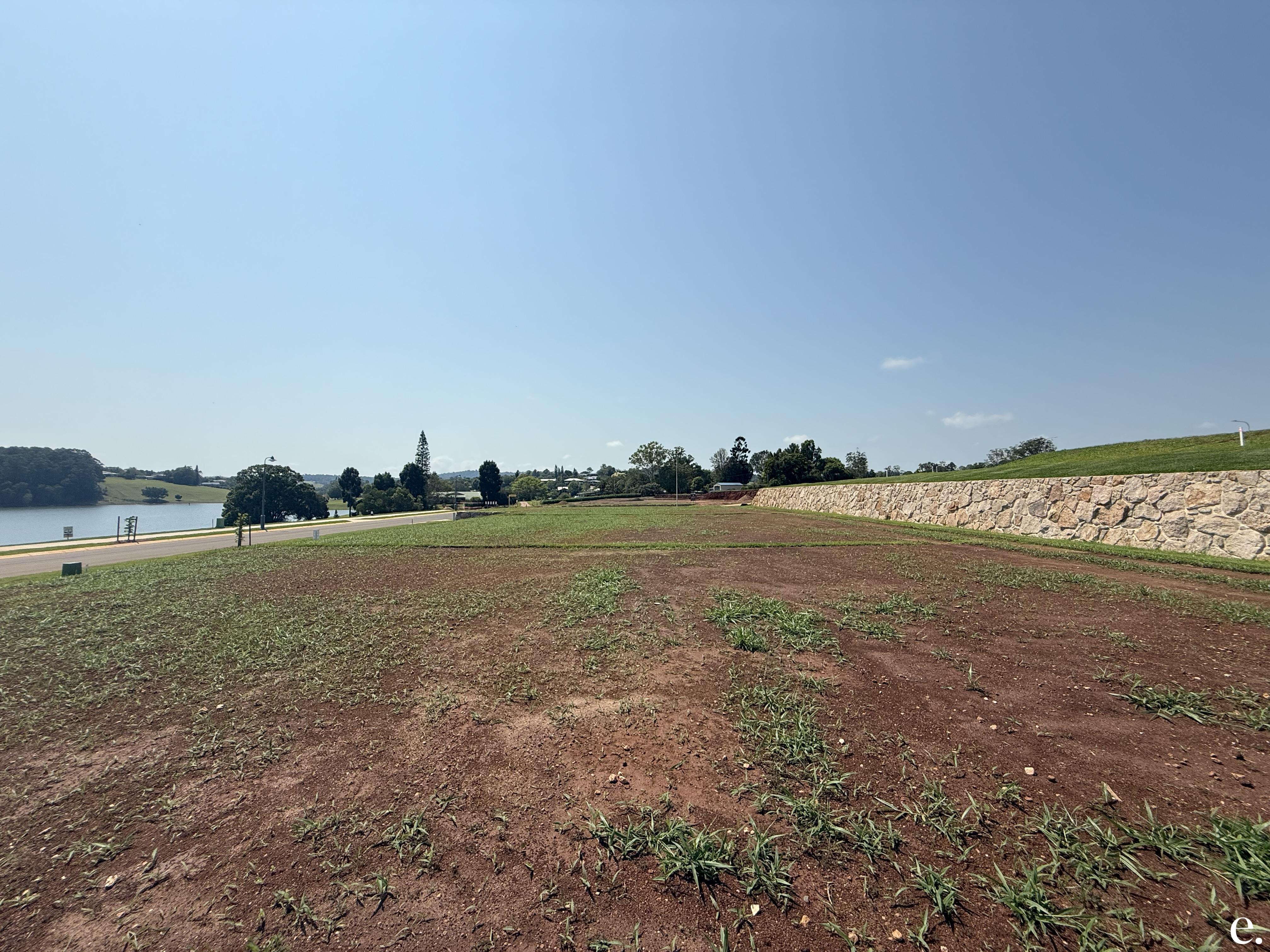 Waterfront Terrace, Yungaburra - Thumbnail 8