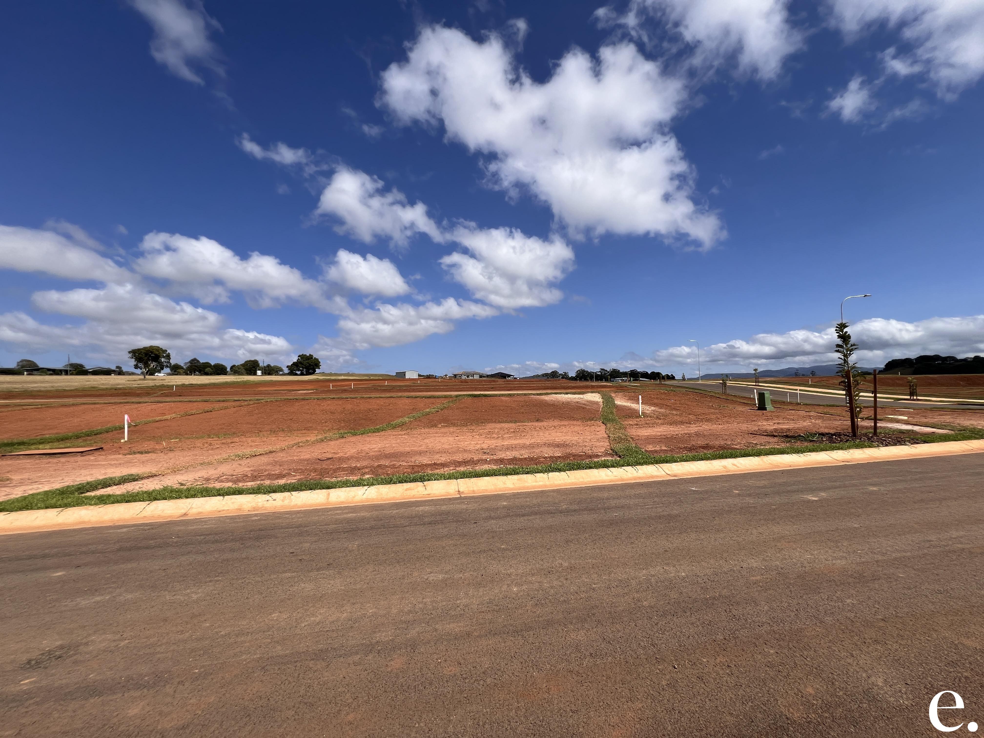 Lot 87 Lakefront Boulevard, Yungaburra - Thumbnail 2