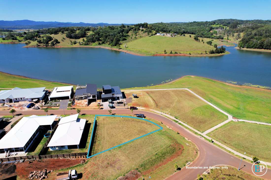 12 Waterfront Terrace, Yungaburra - Thumbnail 3